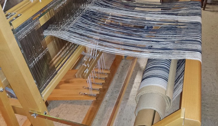 beaming shawls back beam Jan 2016