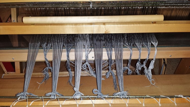 shawls tying on Jan 29 2016